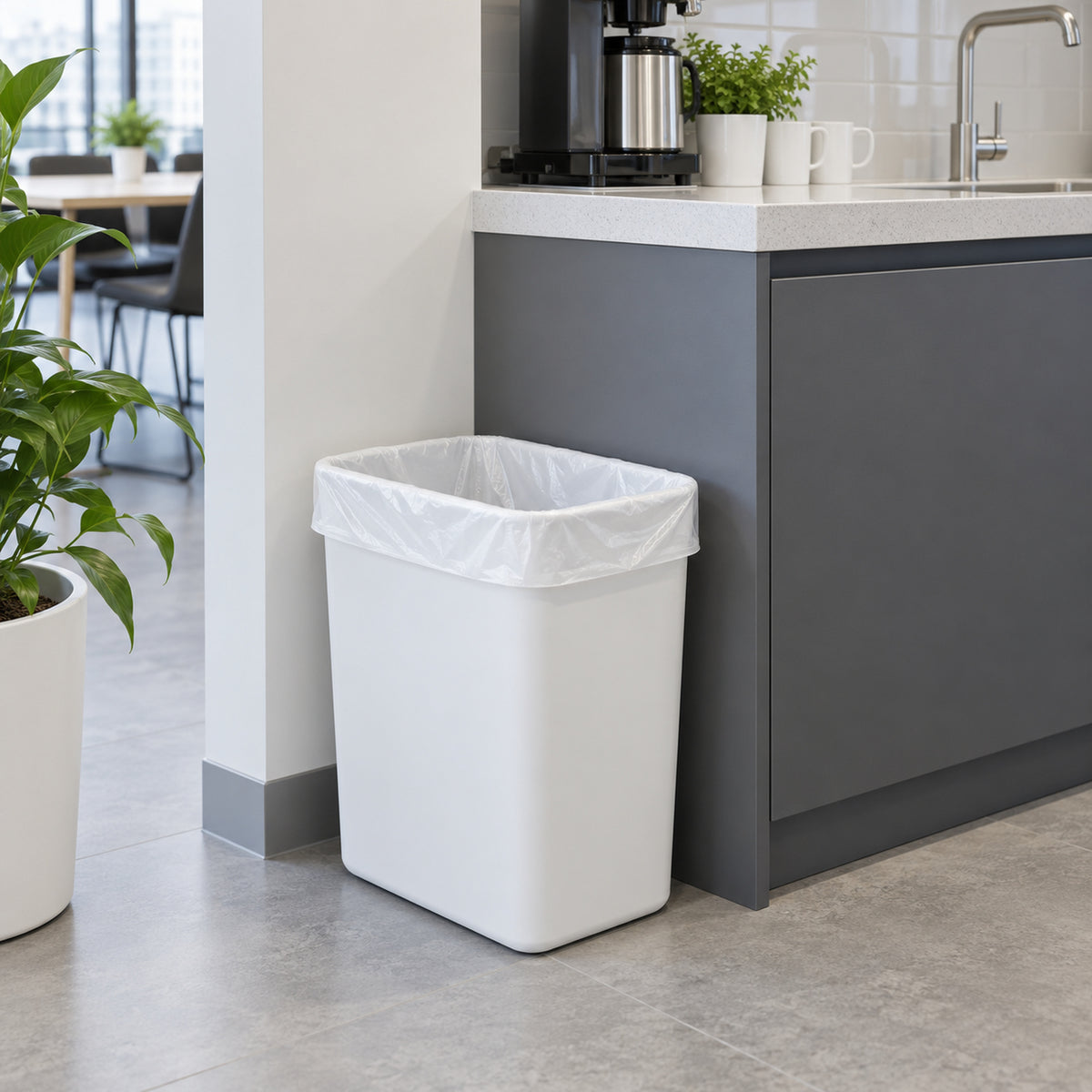 biogone 54l white bin liners in-use application image
