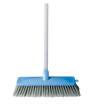 B-10401F Oates Ultimate Indoor Broom, Head & Handle Set